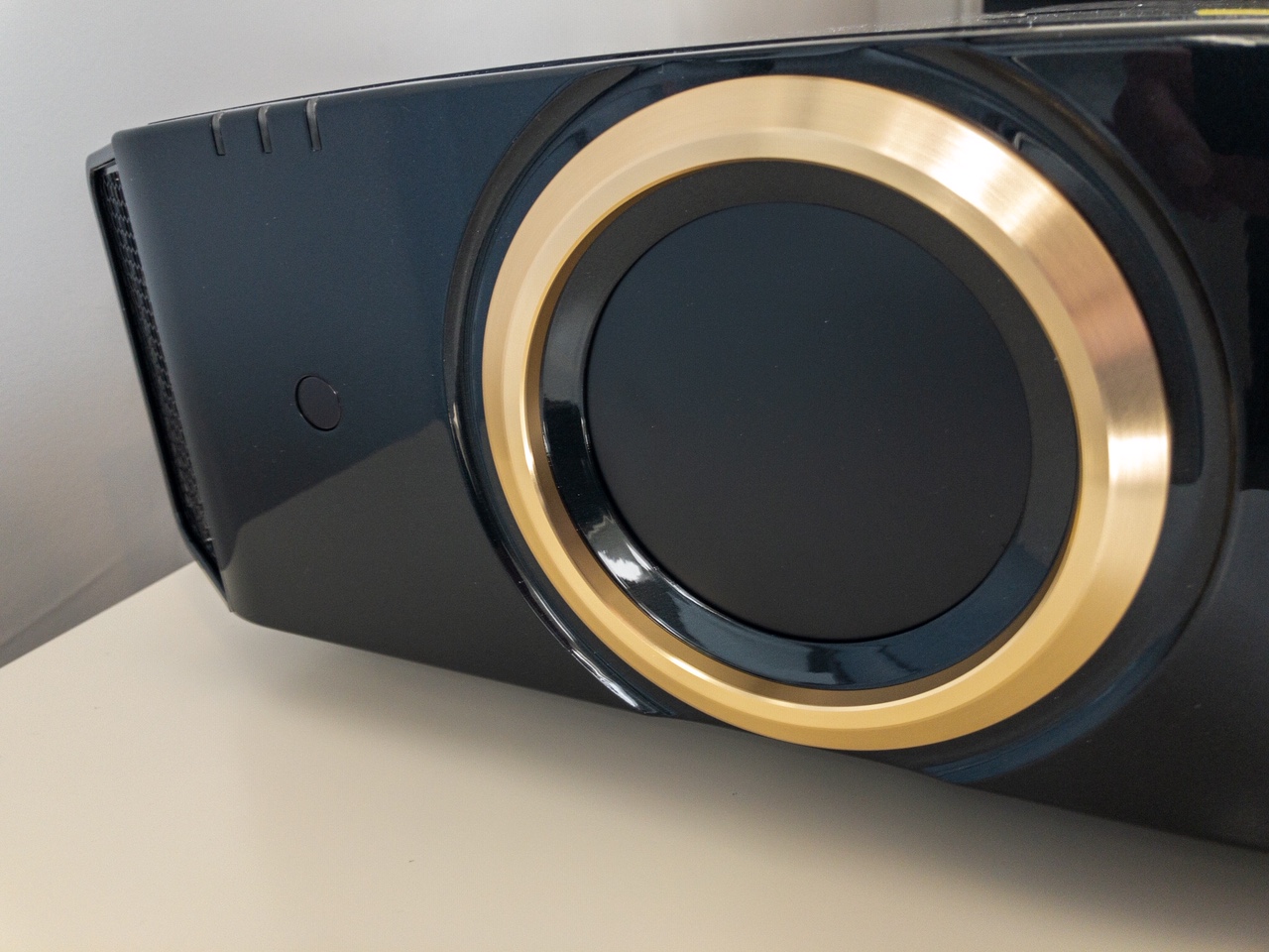 JVC DLA-RS540